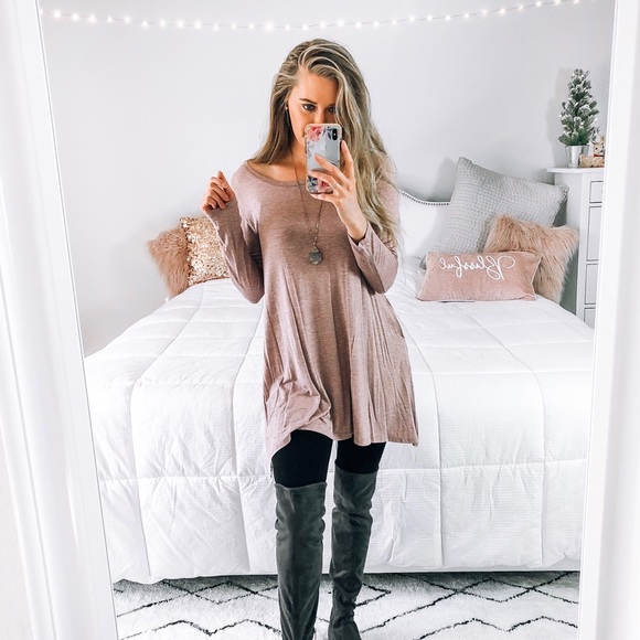 LAYLA Scoop Neck Pink Tunic Sweater - Picture 2 of 8